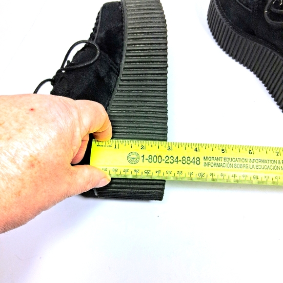 Demonia Women's Size 7 Faux Fur 3" Platform Creeper Punk Goth Shoes CRE 202 B - Picture 10 of 12